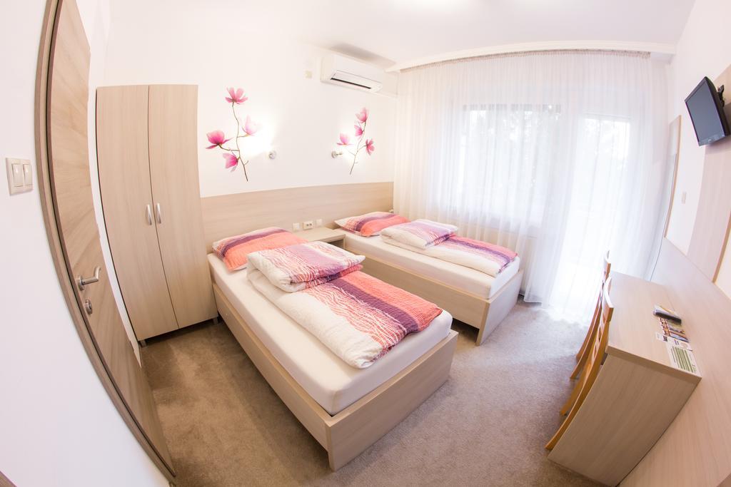 Vandor Vendeghaz Szeged Bagian luar foto